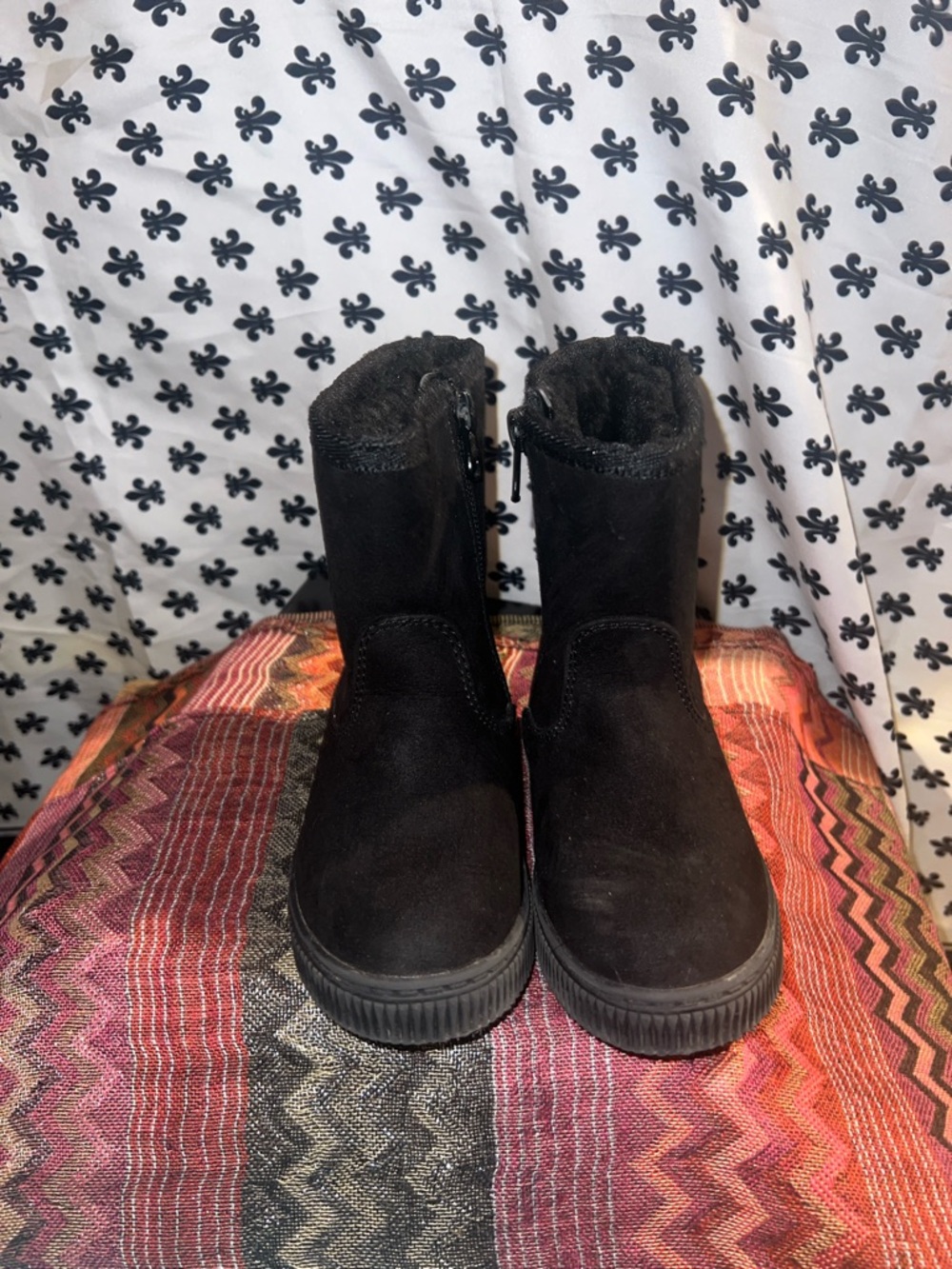 Kids Black Winter Suede Boots - Cozy Lined Ankle Boots